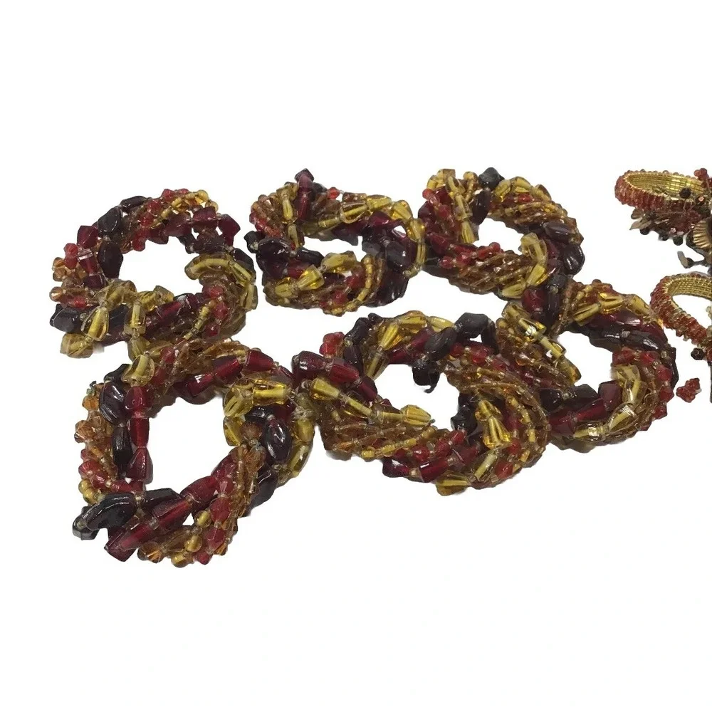 Holiday Round Napkin Rings 2 sets (6) And (8) Beaded Red and Gold Floral